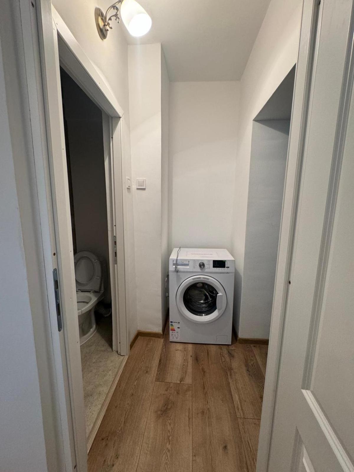 Peony Apartament Craiova Exterior foto